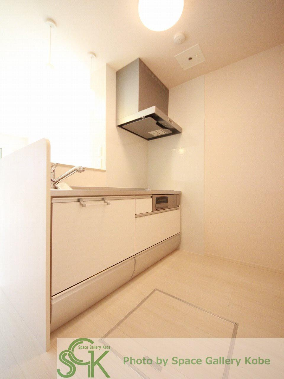 リヴェールコート名谷のキッチン|※お部屋により仕様が異なる場合があります。