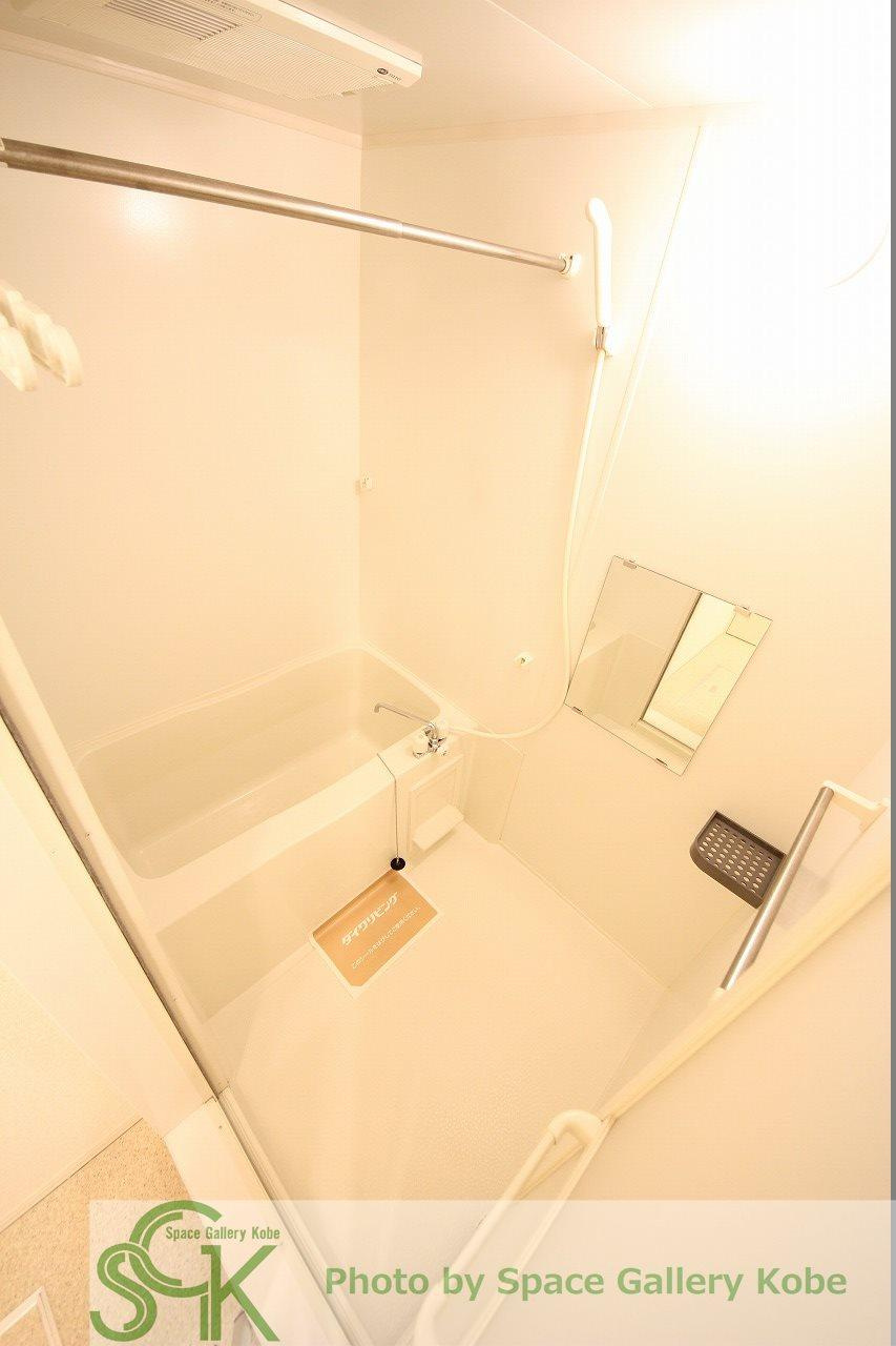 プランドール中道　C棟の浴室|※お部屋により仕様が異なる場合があります※