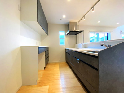  | 岩倉村松町　中古戸建【2023年1月築★４方道路★アイ工務店の注文建築】