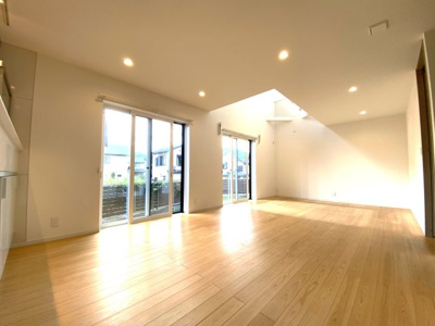  | 岩倉村松町　中古戸建【2023年1月築★４方道路★アイ工務店の注文建築】