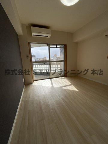 仲介手数料０円！グランステージ千種の居間・リビング