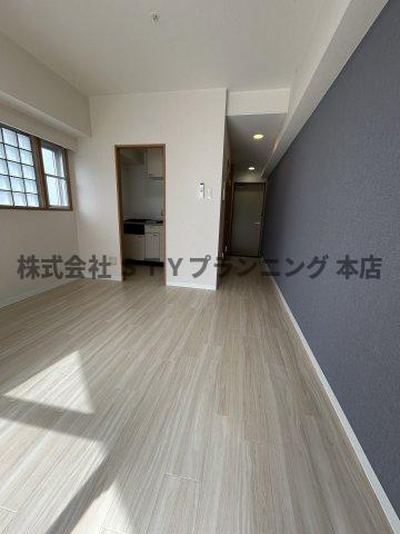 仲介手数料０円！グランステージ千種の居間・リビング