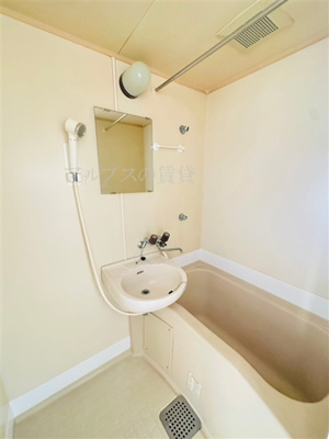 【浴室】 | メゾンソレイユ