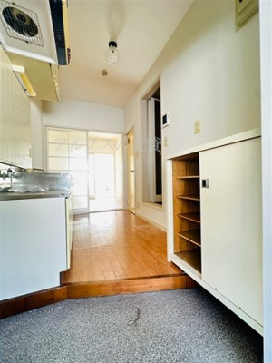 【玄関】 | メゾンソレイユ