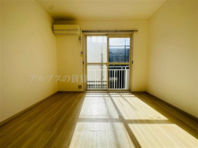 【居間・リビング】 | メゾンソレイユ