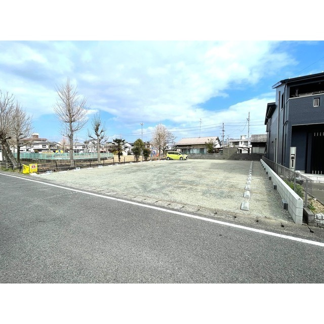 岐阜市日光町９丁目の駐車場の外観