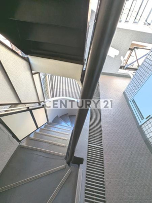 【エントランス】 | フォーラム都立家政／フォーラムトリツカセイ