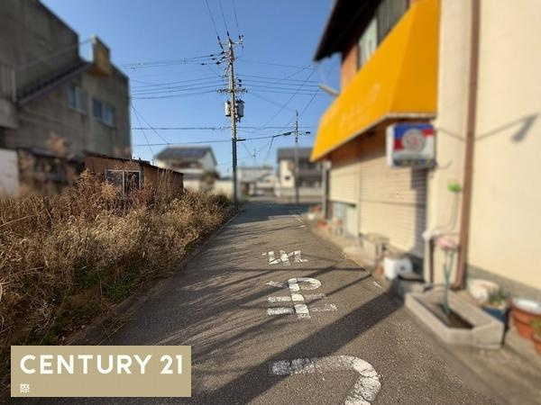 和歌山市汐見町3丁目　土地の前面道路含む現地写真