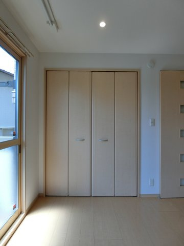 パストラルＫＡ棟の収納