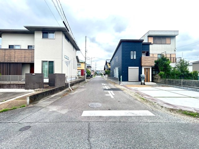 戸建　一宮市木曽川町黒田Ⅳ　全1区画分譲の前面道路含む現地写真|■前面道路　■ヤマダ不動産　株式会社リライフ　
■夢のマイホーム購入をフルサポートします！