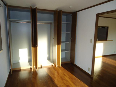 【収納】 | ヴィラコンフォース | クローゼット