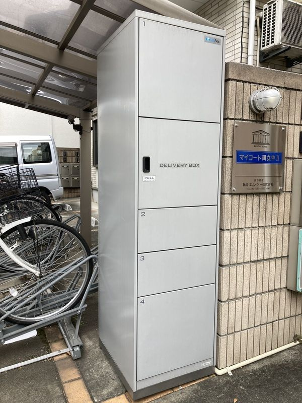 マイコート国立中Ⅰ の玄関