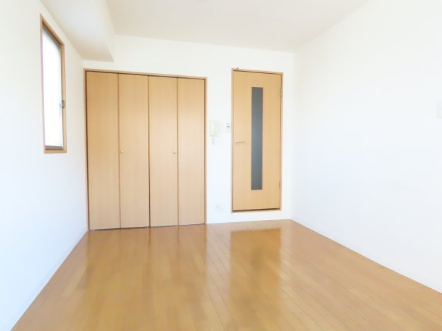ラフォンテ十三の洋室
