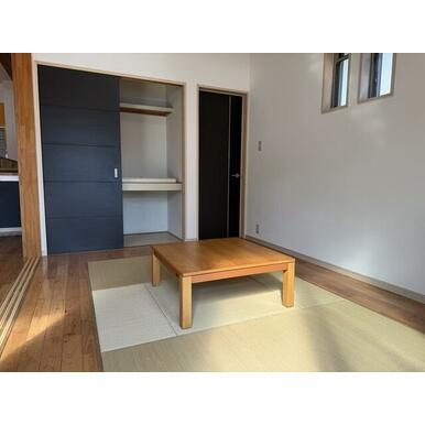 稗田町貸家の内装