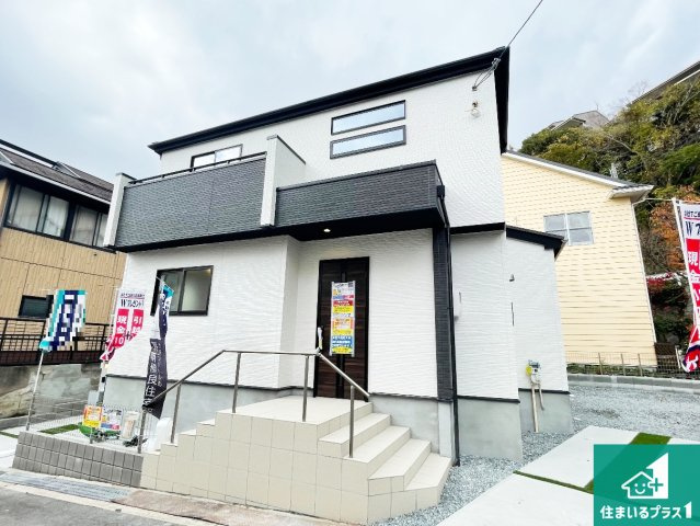 宝塚市御殿山　新築一戸建ての外観|お客様に長く安心して住んでいだだける事にこだわった家づくり！住んでからのアフターサービスにもしっかりと取り組んでいます！