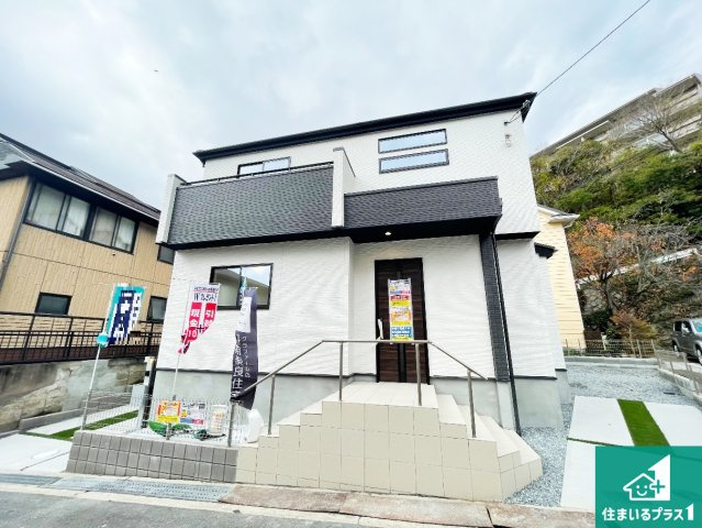 宝塚市御殿山　新築一戸建ての外観|お客様に長く安心して住んでいだだける事にこだわった家づくり！住んでからのアフターサービスにもしっかりと取り組んでいます！