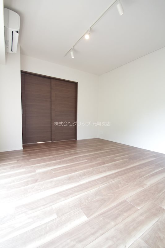 ザ・パークハビオ横浜山手の居間・リビング