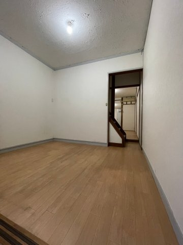 寝屋川市仁和寺町　中古テラスのキッチン