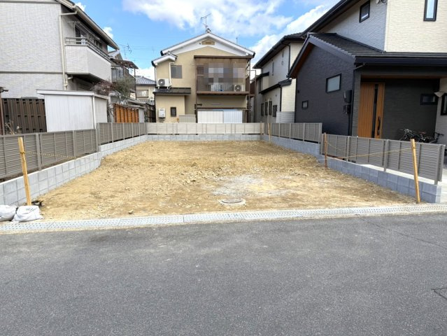 ◆建築条件無し売土地◆閑静な住宅街◆前道幅員６ｍ◆2沿線アクセス可能な立地◆城陽市富野堀口の外観|現地(２０２５年２月撮影)
現況：更地