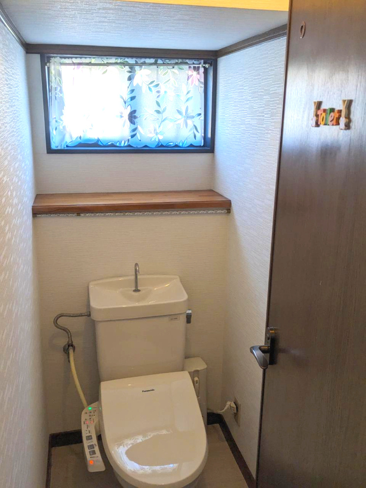 高崎市新後閑町中古住宅のトイレ