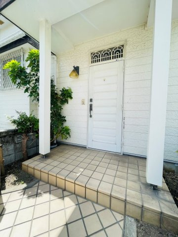 岡崎市上地2丁目の玄関