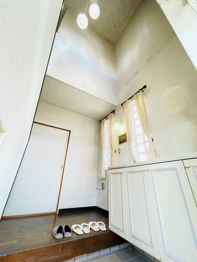 岡崎市上地2丁目の玄関