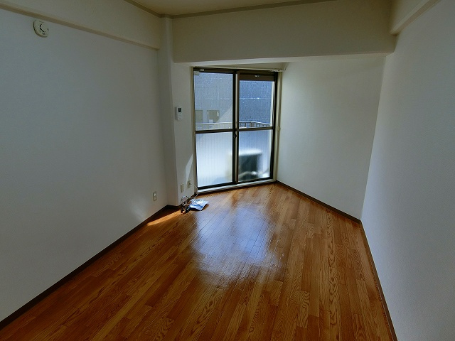 コート・サラ2の居間・リビング