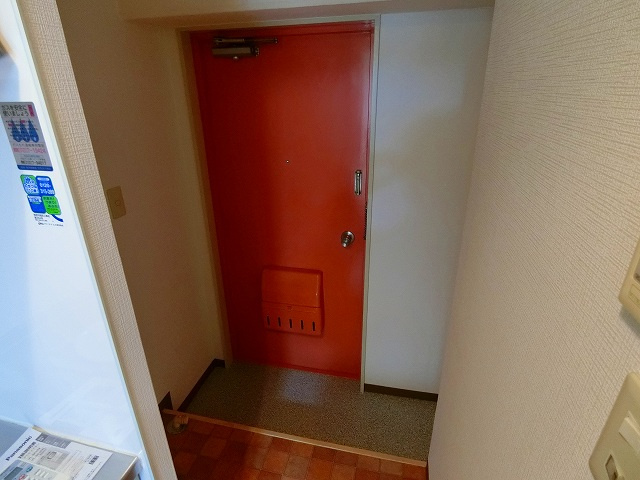 コート・サラ2の玄関