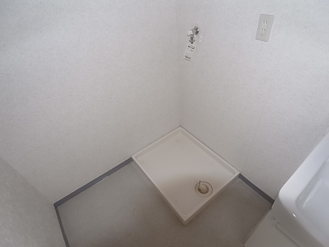 神戸市兵庫区下沢通８丁目の賃貸マンション