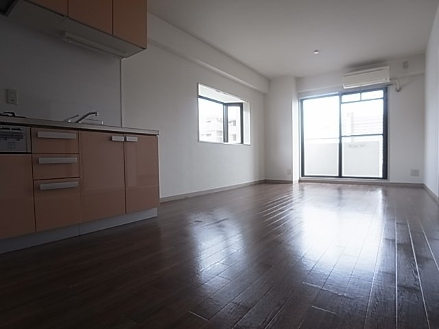 神戸市兵庫区下沢通８丁目の賃貸マンション