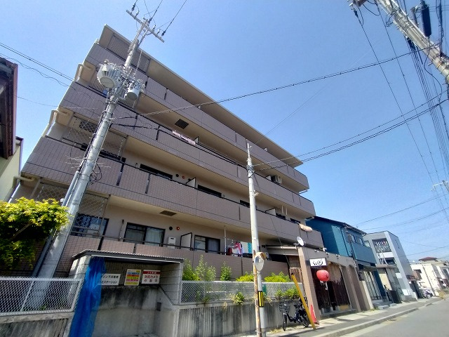 神戸市兵庫区下沢通８丁目の賃貸マンションの外観