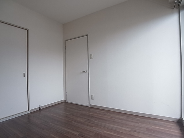 神戸市兵庫区下沢通８丁目の賃貸マンション