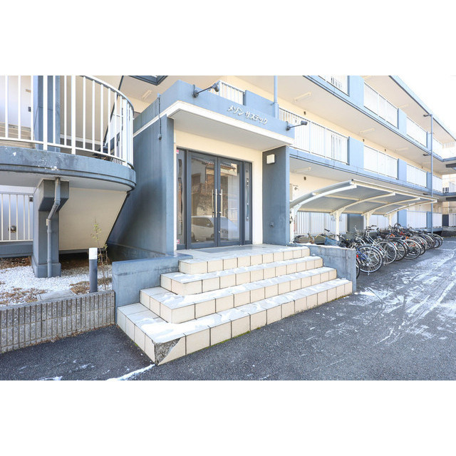 メゾンサステックのエントランス