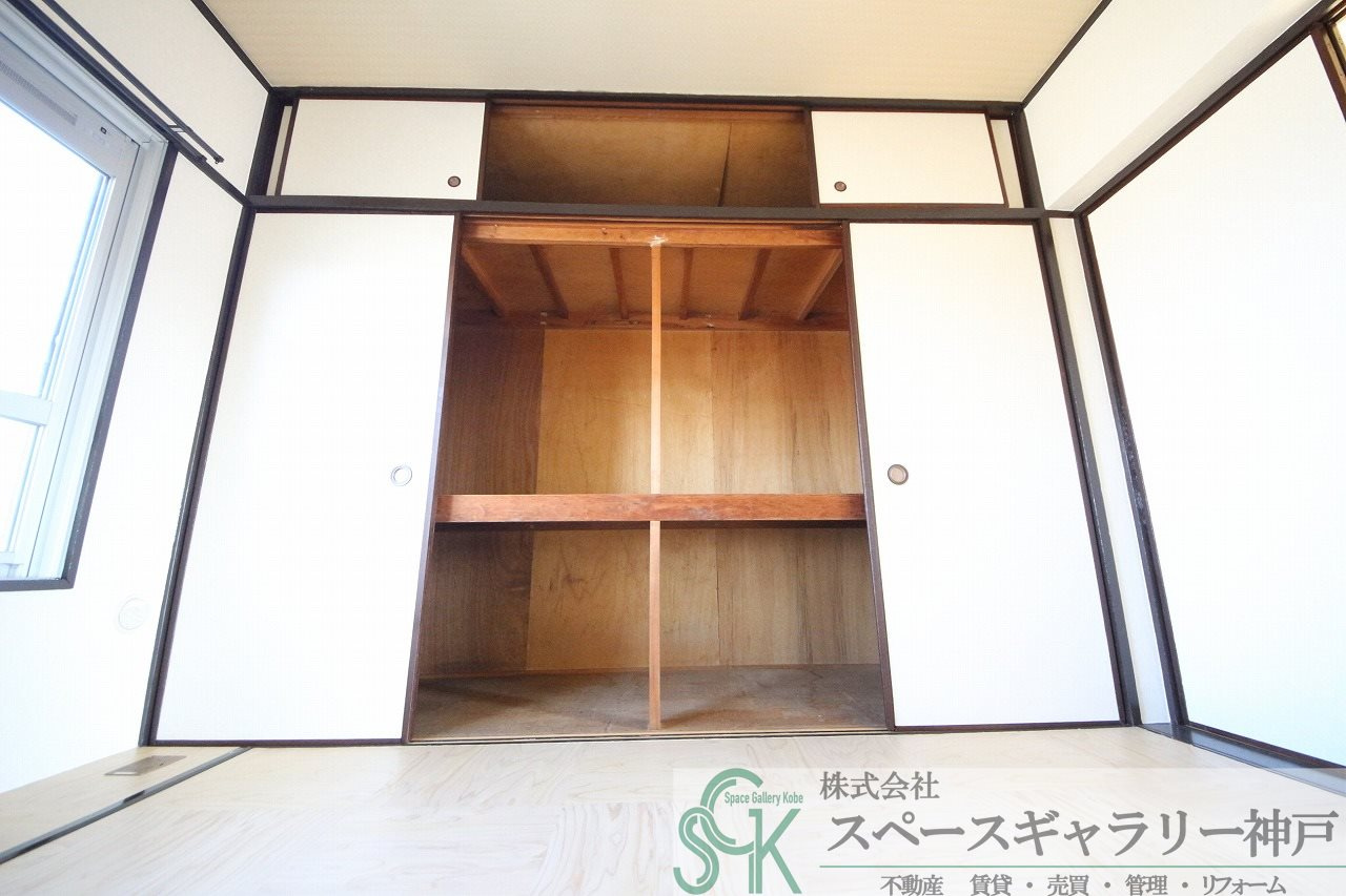 新多聞第二住宅110号棟　の収納
