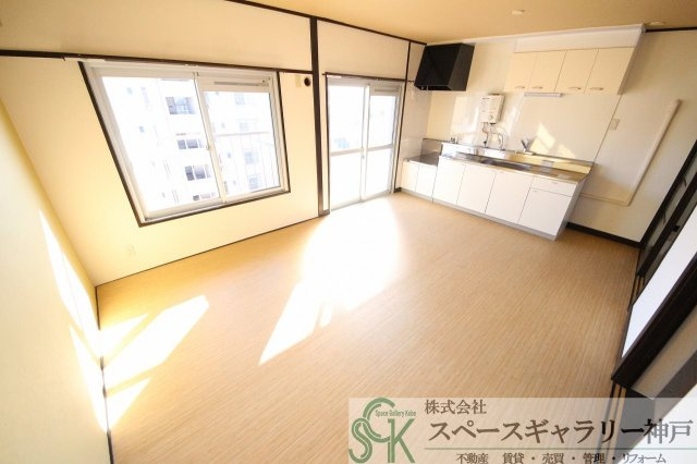 新多聞第二住宅110号棟　の居間・リビング