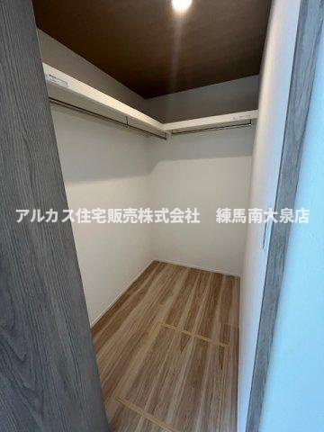 練馬区石神井台8丁目　新築一戸建　西武新宿線　武蔵関の収納|衣類もたっぷり収納可能な、ウォークインクローゼット