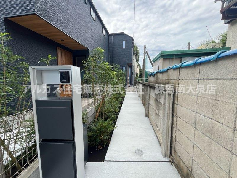 練馬区石神井台8丁目　新築一戸建　西武新宿線　武蔵関のエントランス