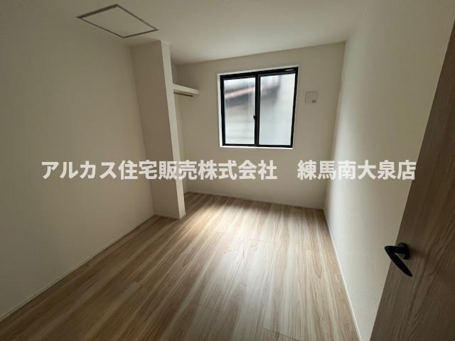 練馬区石神井台8丁目　新築一戸建　西武新宿線　武蔵関の洋室