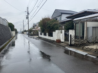 【前面道路含む現地写真】