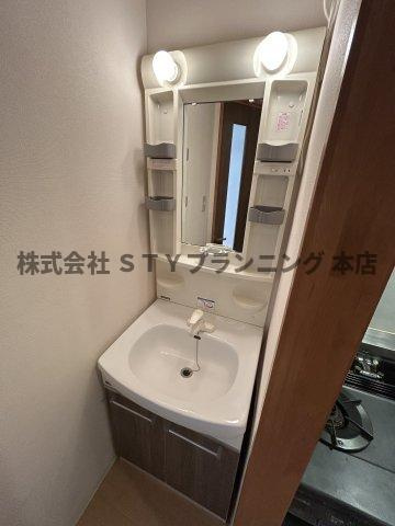 仲介手数料０円！第21プロスパー内山ビルの独立洗面台