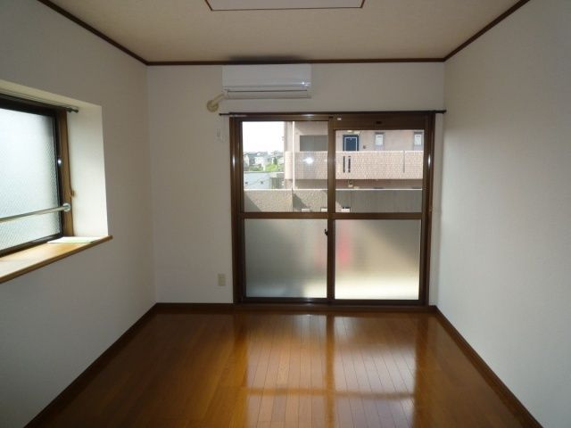 【居間・リビング】 | ユーミーマンション加藤Ｃ棟 | ※同建物同型別のお部屋