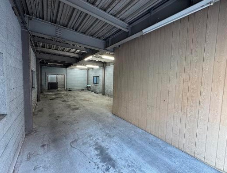 本田2丁目A倉庫の内装|きれいな内装です