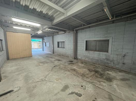 本田2丁目A倉庫の内装|内装もきれいです