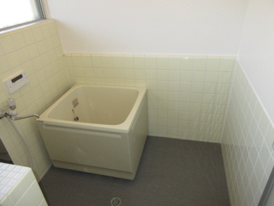 【浴室】 | ふらわーはうす | お風呂で日々の疲れを落としましょう