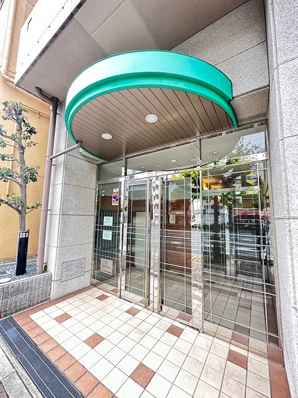 エステムコート神戸・県庁前の外観