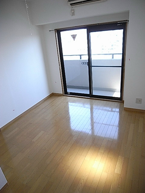 エステムコート神戸・県庁前の寝室