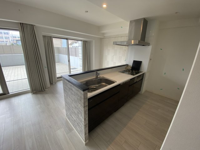 パレ・ロワイヤル田寺東ウエストコートのキッチン