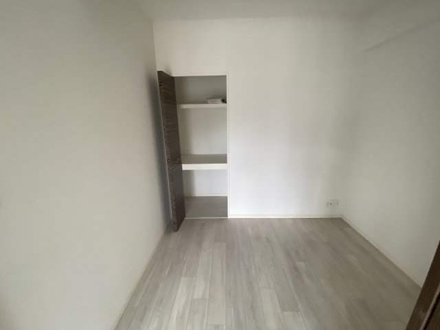 パレ・ロワイヤル田寺東ウエストコートの内装