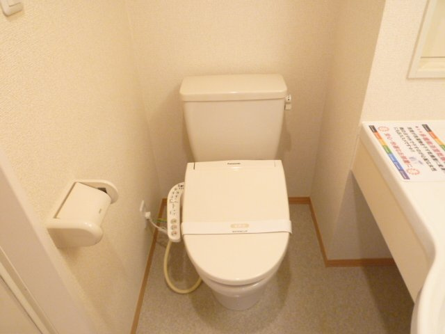 ☆暖房便座付きトイレ☆