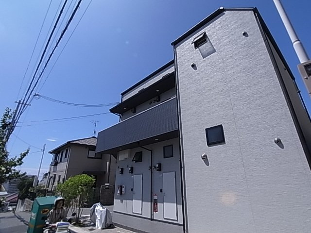神戸市長田区前原町１丁目のアパートの外観
